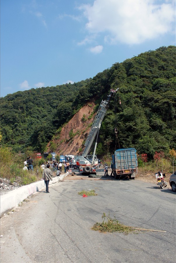 安远三百山人口有多少_安远三百山旅游景点